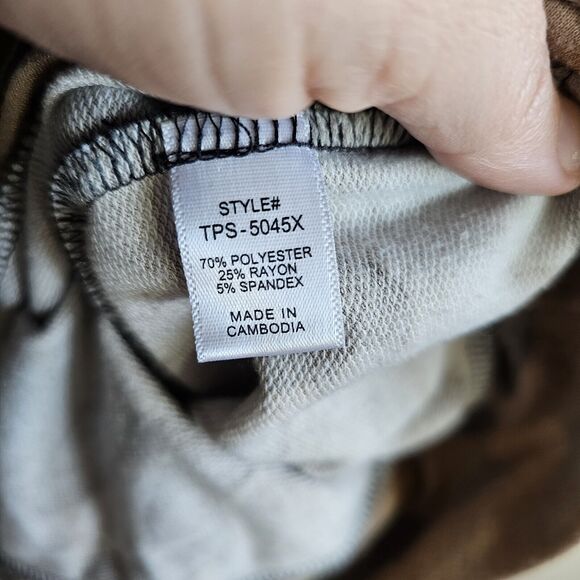 Zenana Women's Leopard Hoodie with Pockets Plus Size 3X Lightweight - Picture 4 of 4